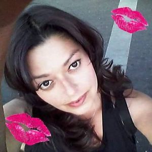 Meet your Posher, Dannette